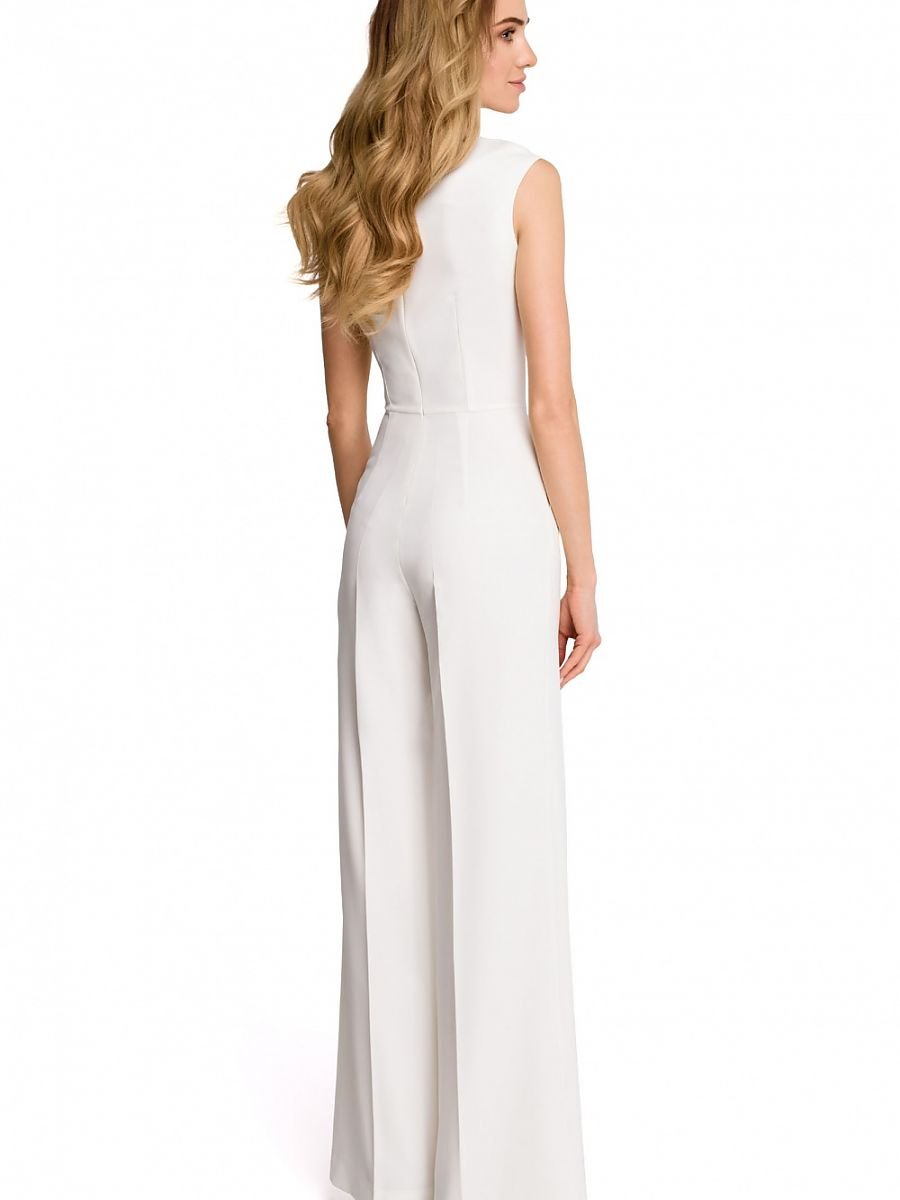 Suit model 116633 Stylove