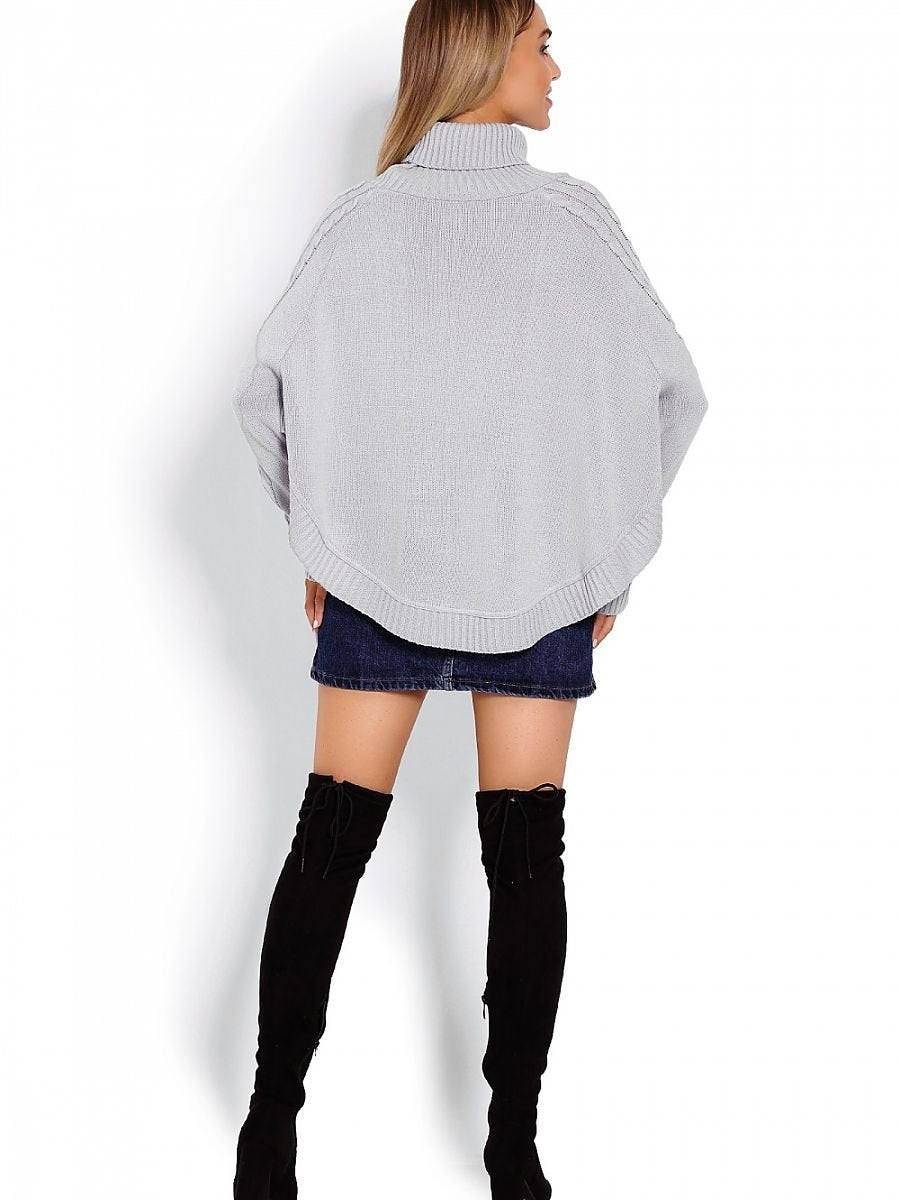 Poncho model 122920 PeeKaBoo