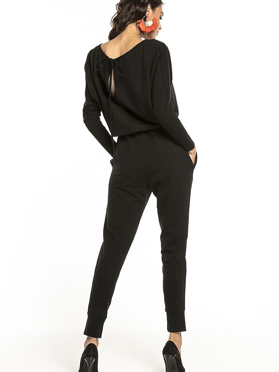 Suit model 136189 Tessita