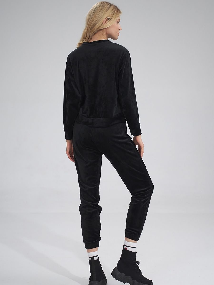 Tracksuit trousers model 154665 Figl