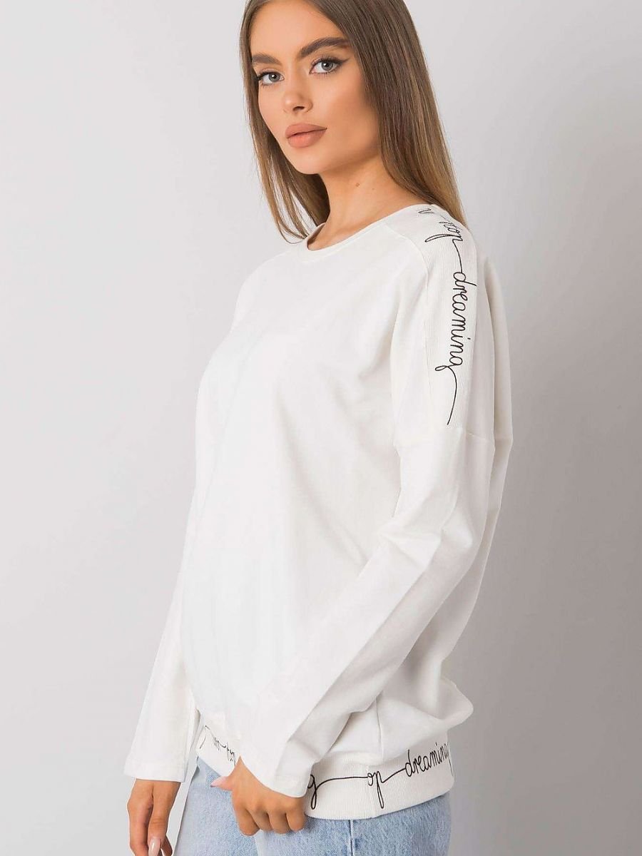 Blouse model 159893 Relevance