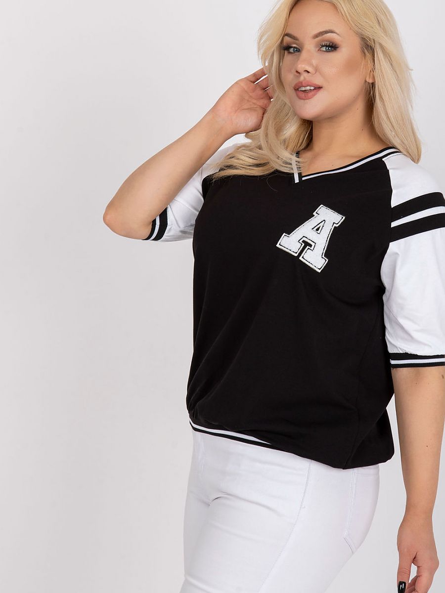 Blouse model 165956 Relevance