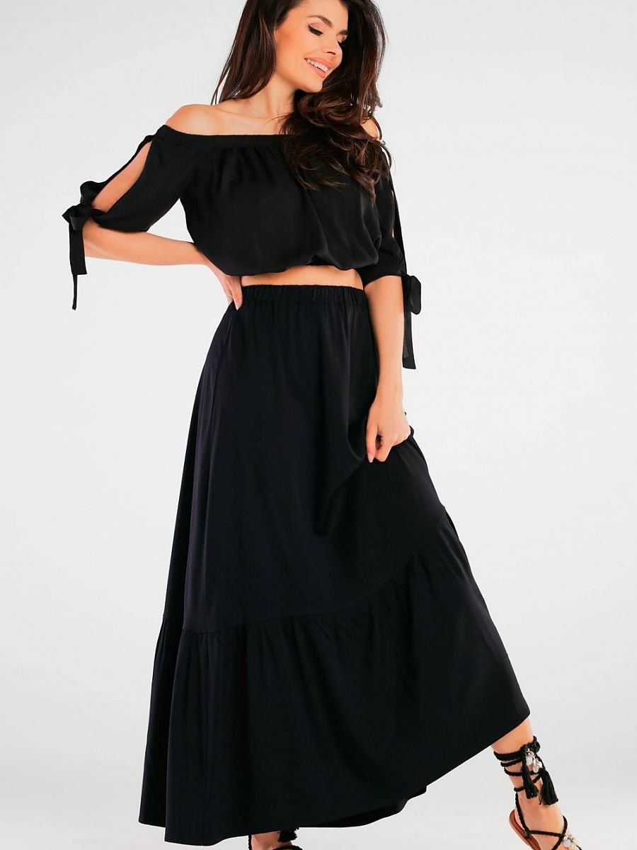 Long skirt model 166799 awama