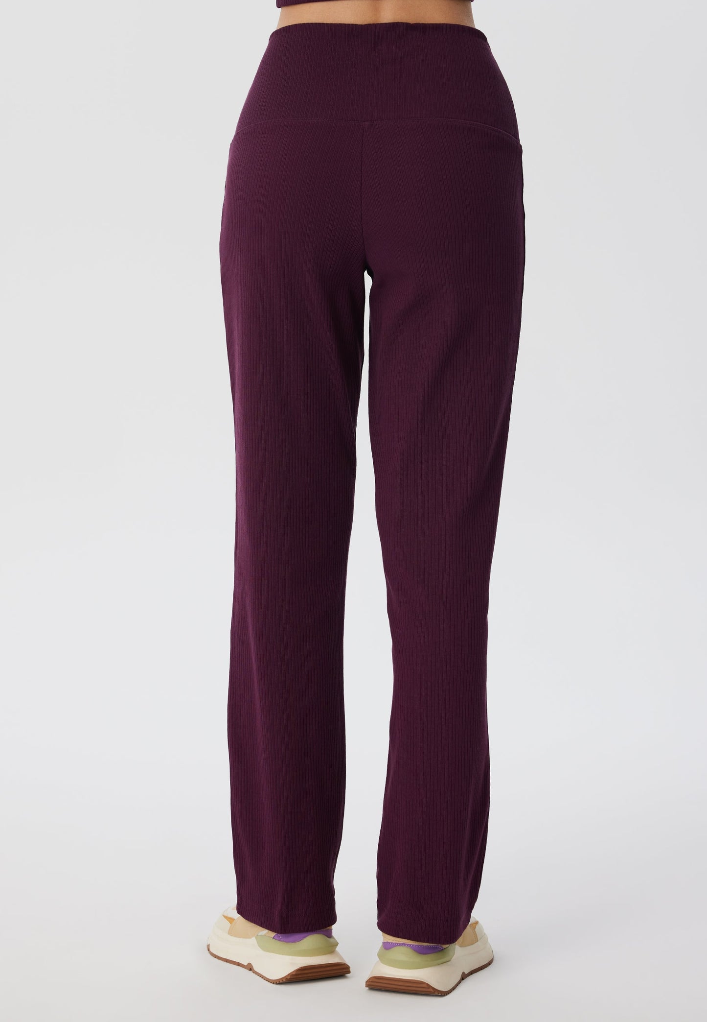 4071-028 | Ripp Hose - Aubergine