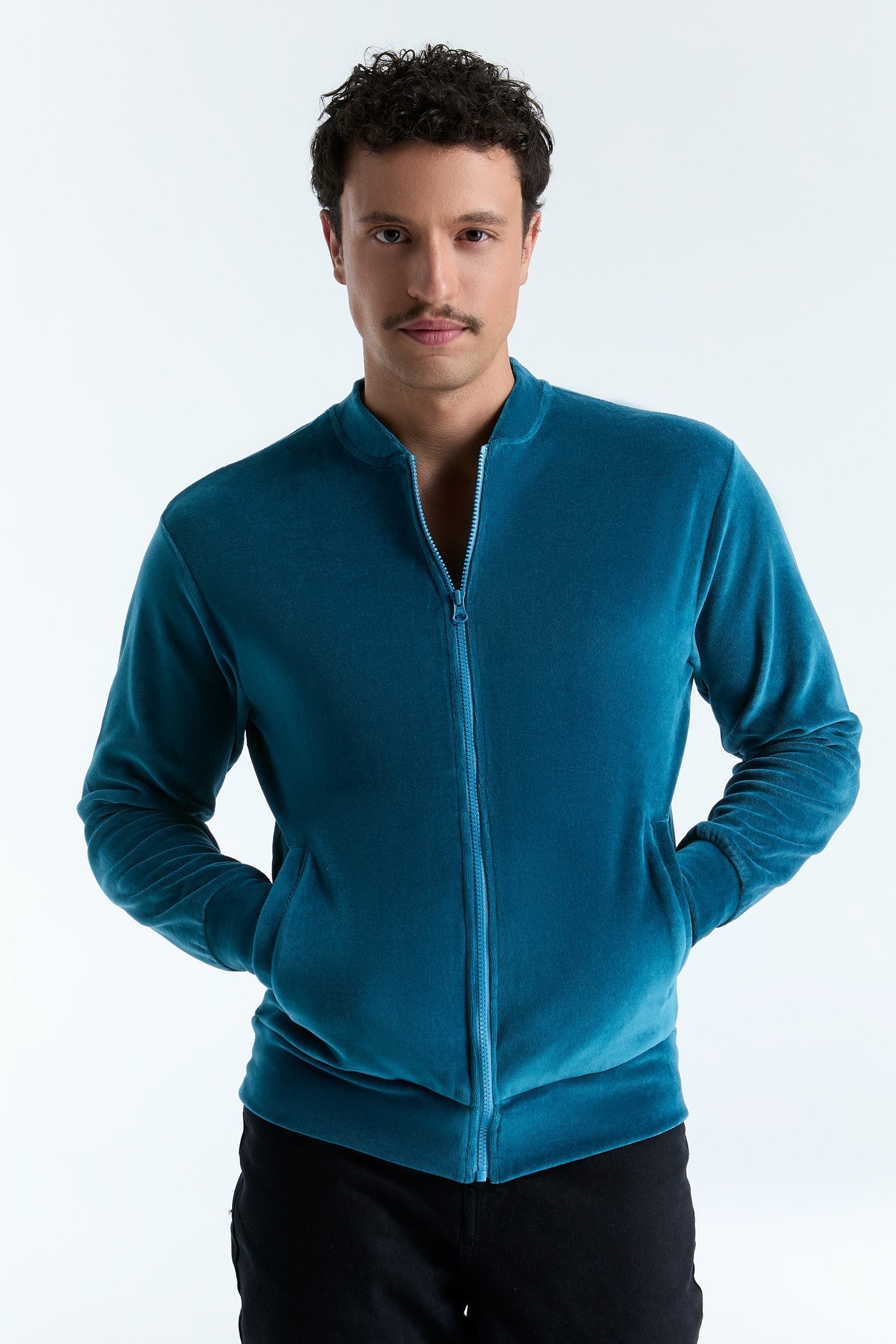 9272-044 | Unisex Jacke mit Reißverschluss- Donaublau