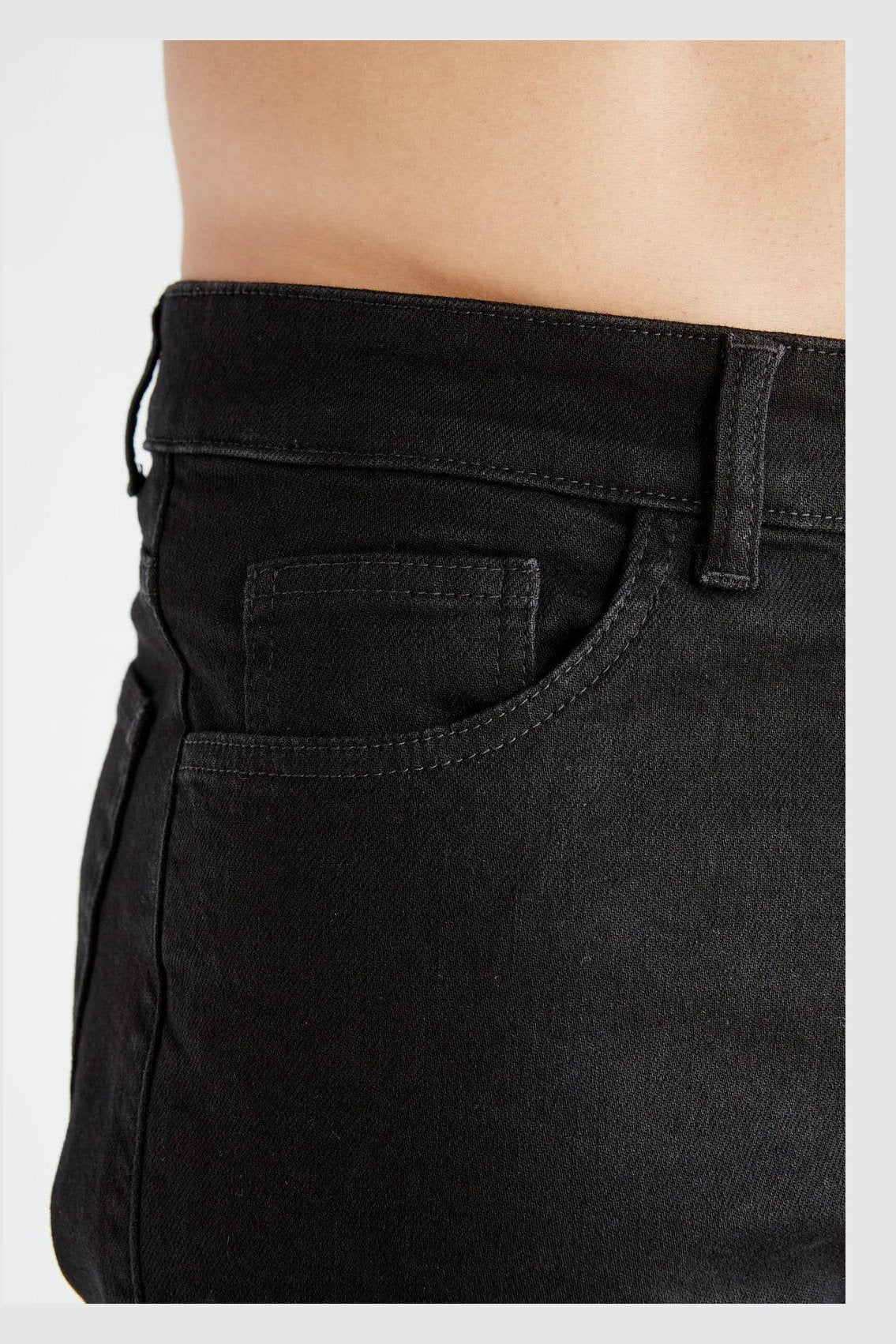 MG1013-104 | Herren Slim Fit - Coal Black