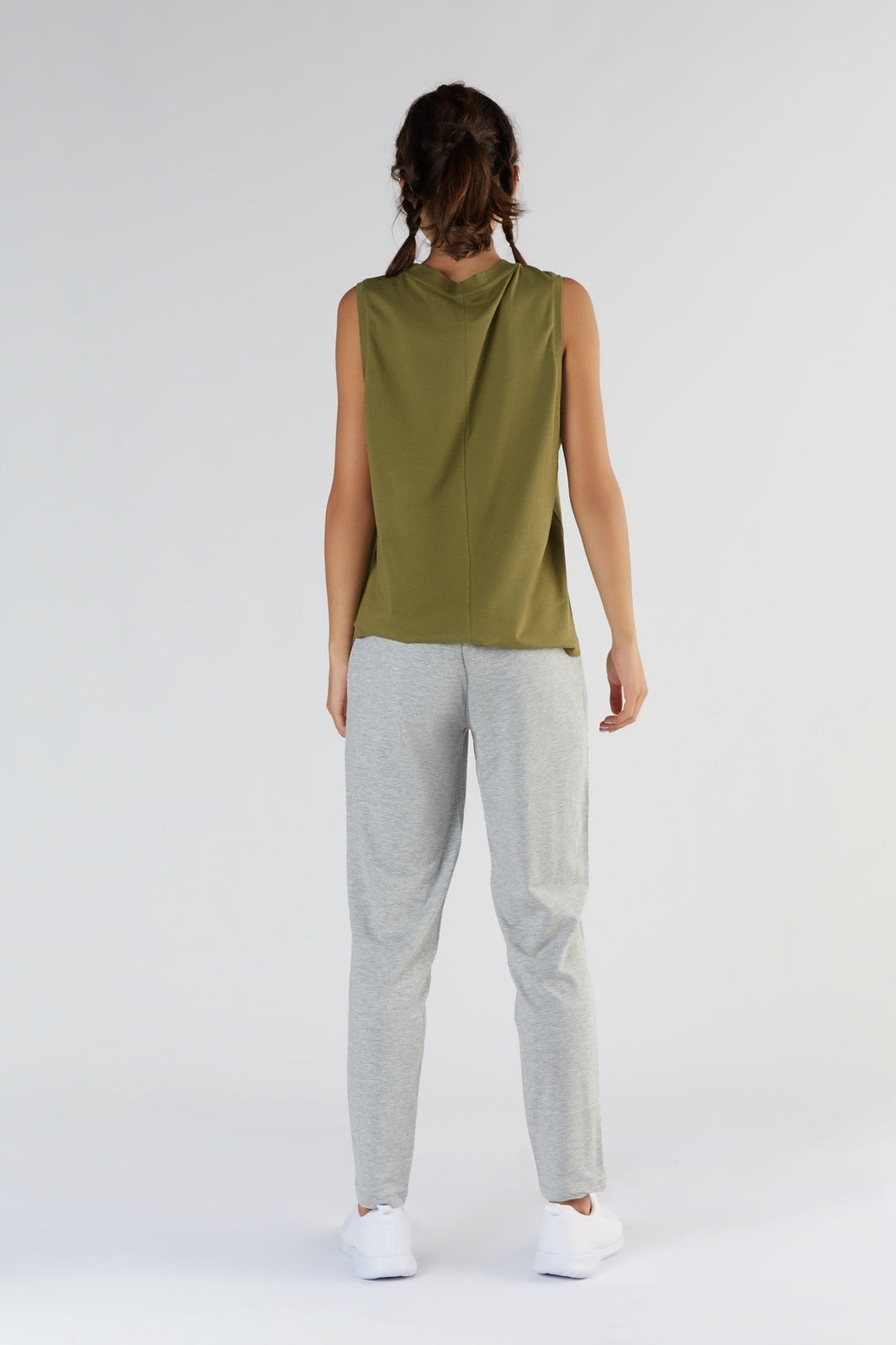T1211-13 | TENCEL™ Active Damen Top hochgeschlossen - Olive
