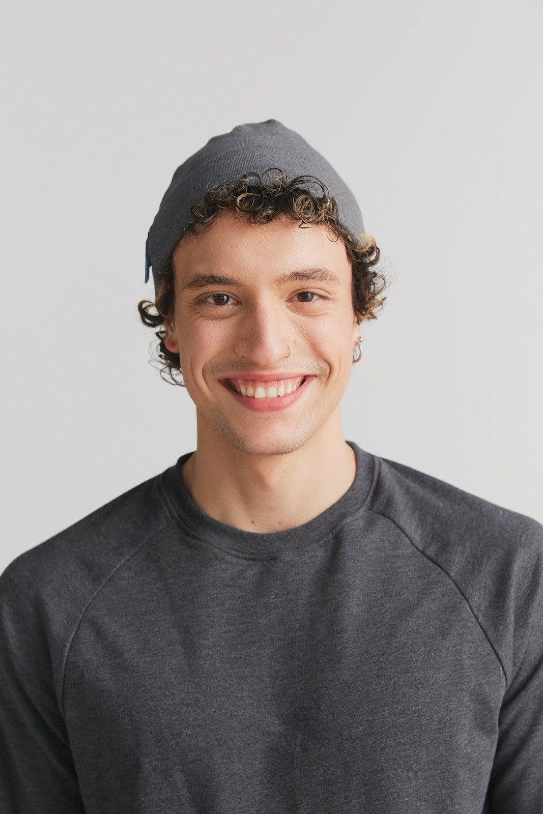 T3000-20 | Unisex Beanie - Light Shadow