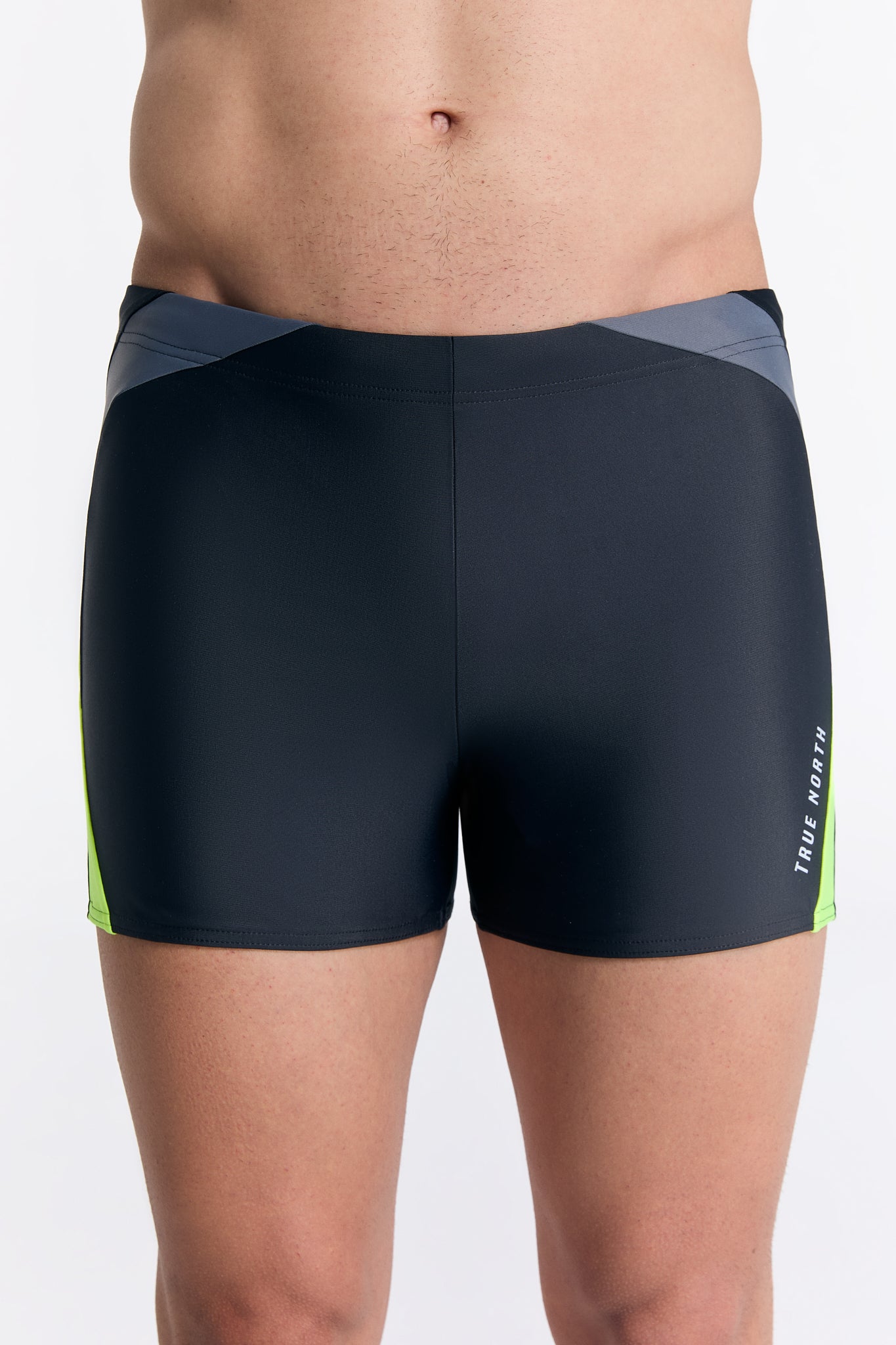 T8231-49 | Herren Trunk Badehose – Nachhaltig, ECONYL®, Schnelltrocknend - Titanium