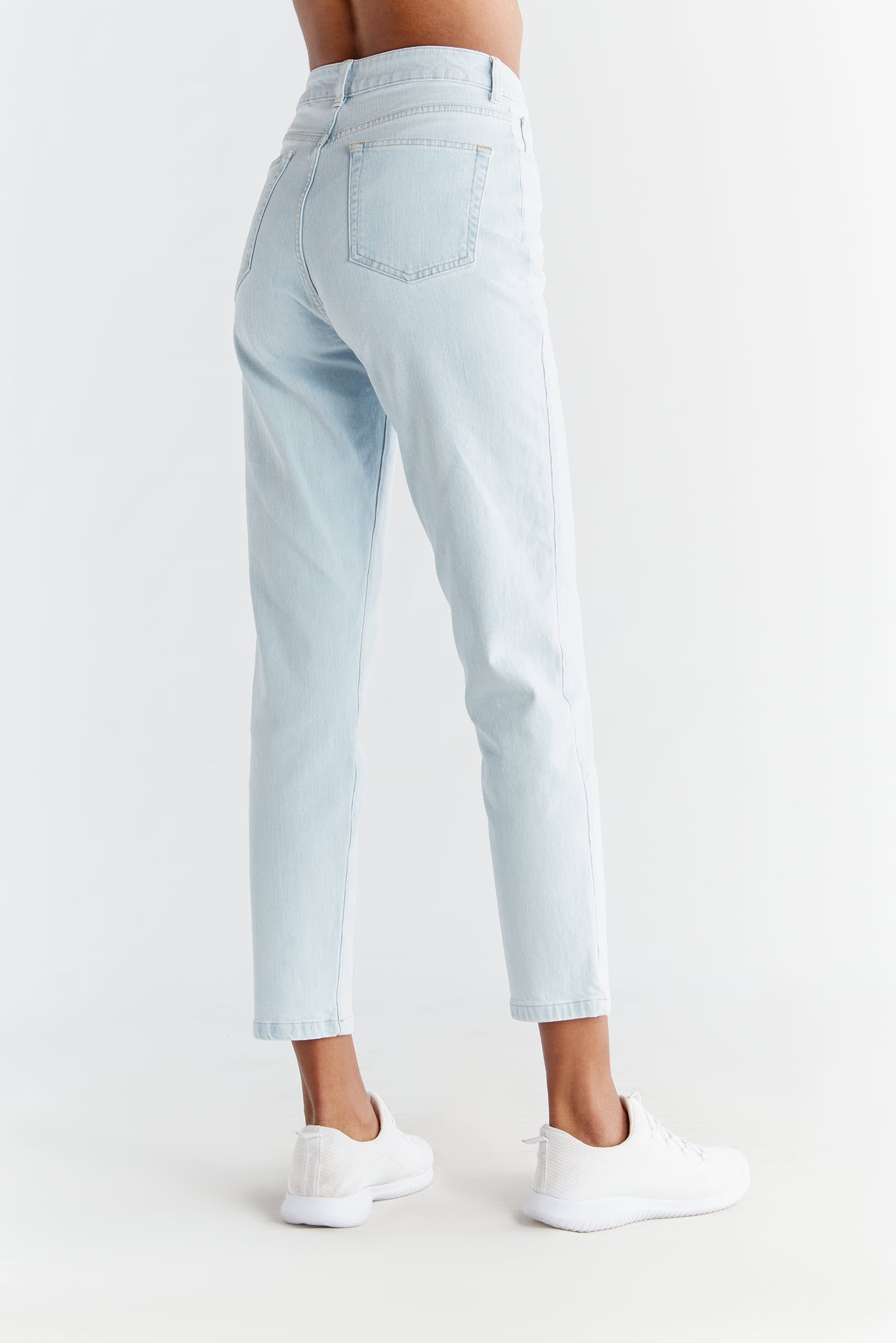 WN1009-347 | Damen Mom Fit - Ice Blue