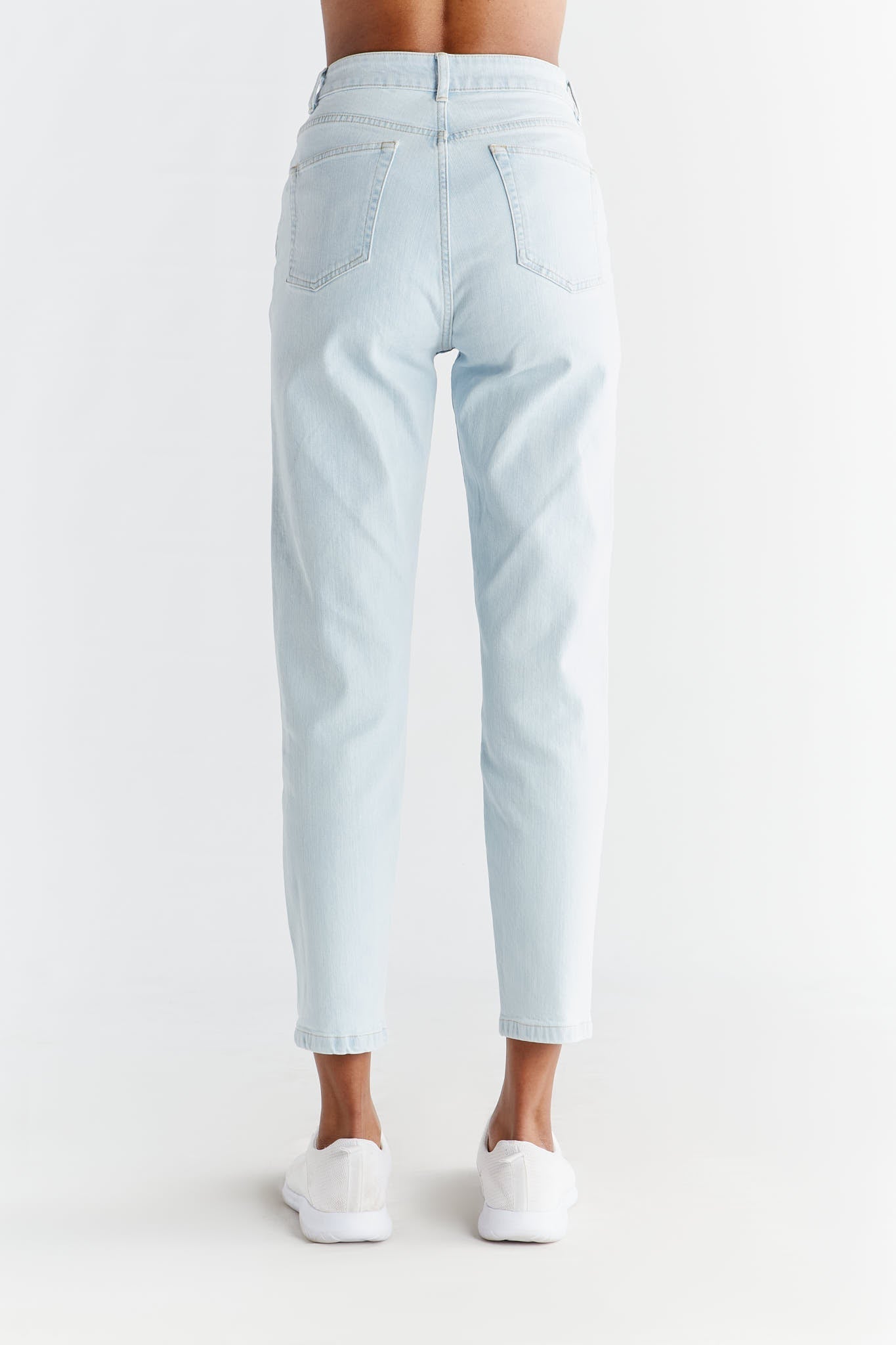 WN1009-347 | Damen Mom Fit - Ice Blue
