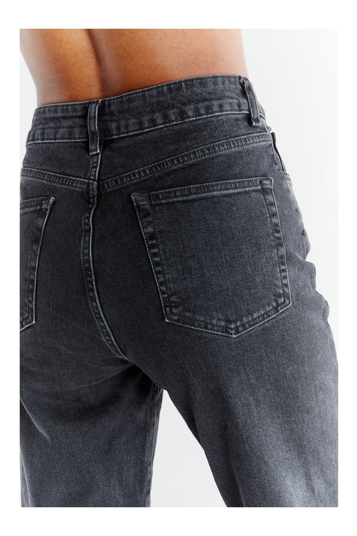 WN1010-145 | Damen Mom Fit - Carbon Gray