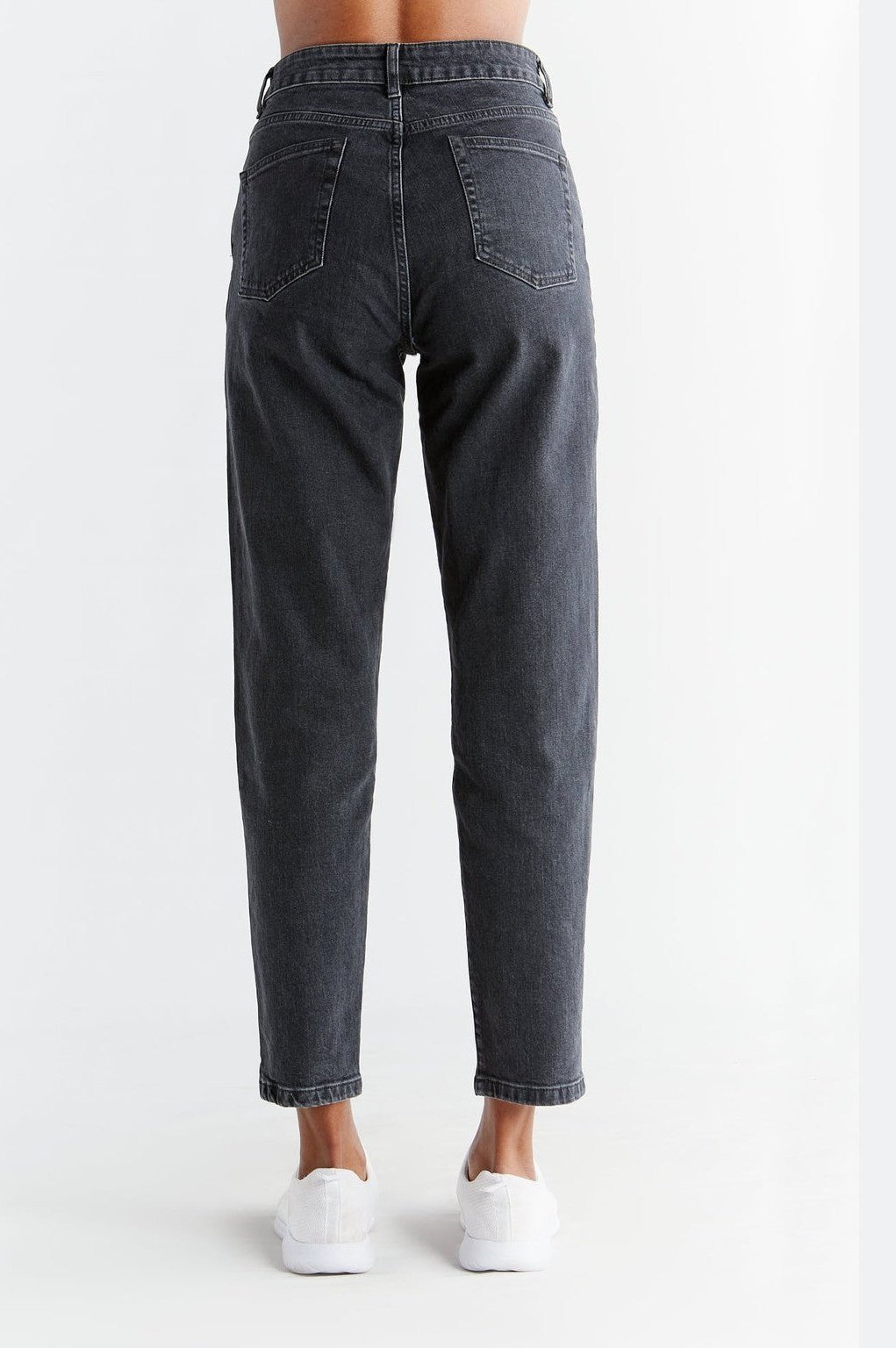 WN1010-145 | Damen Mom Fit - Carbon Gray