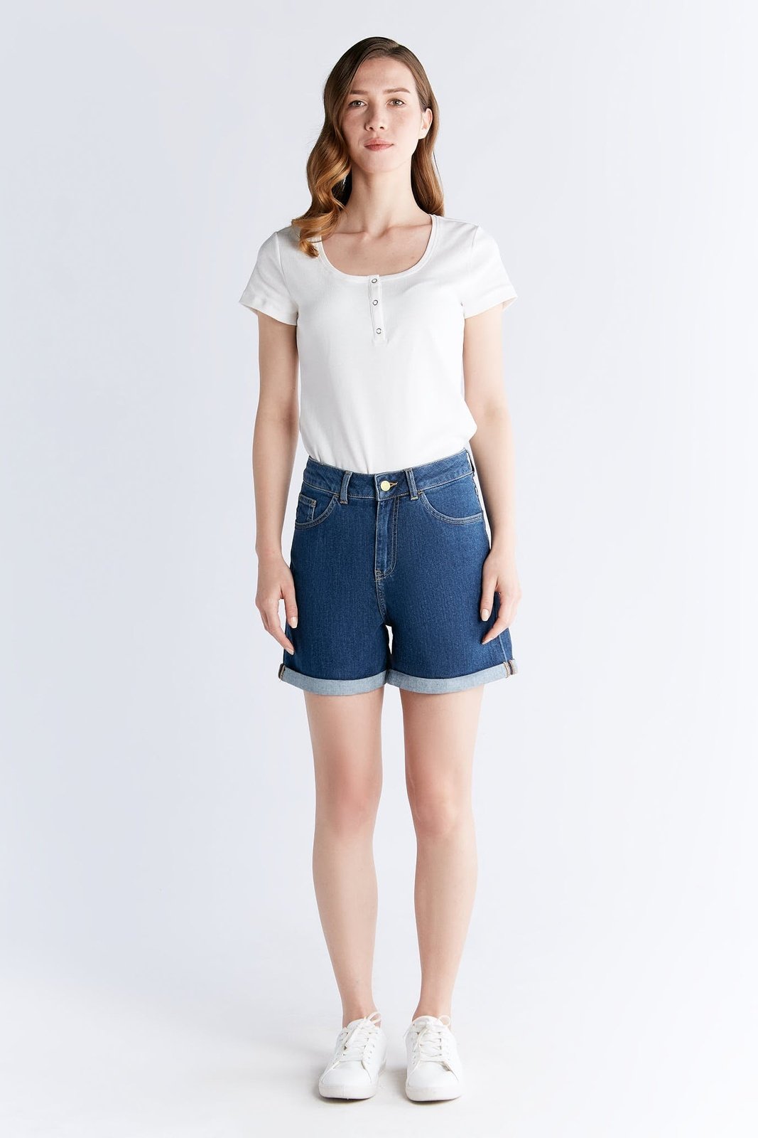 WN3020-231 Damen Mom Shorts, Lapis Blue