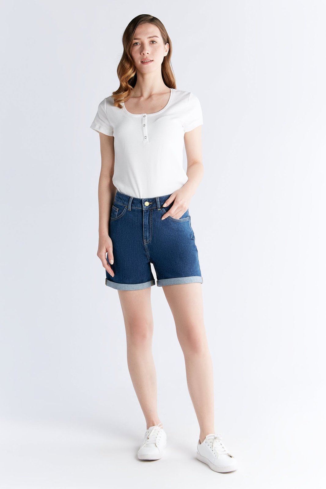 WN3020-231 Damen Mom Shorts, Lapis Blue