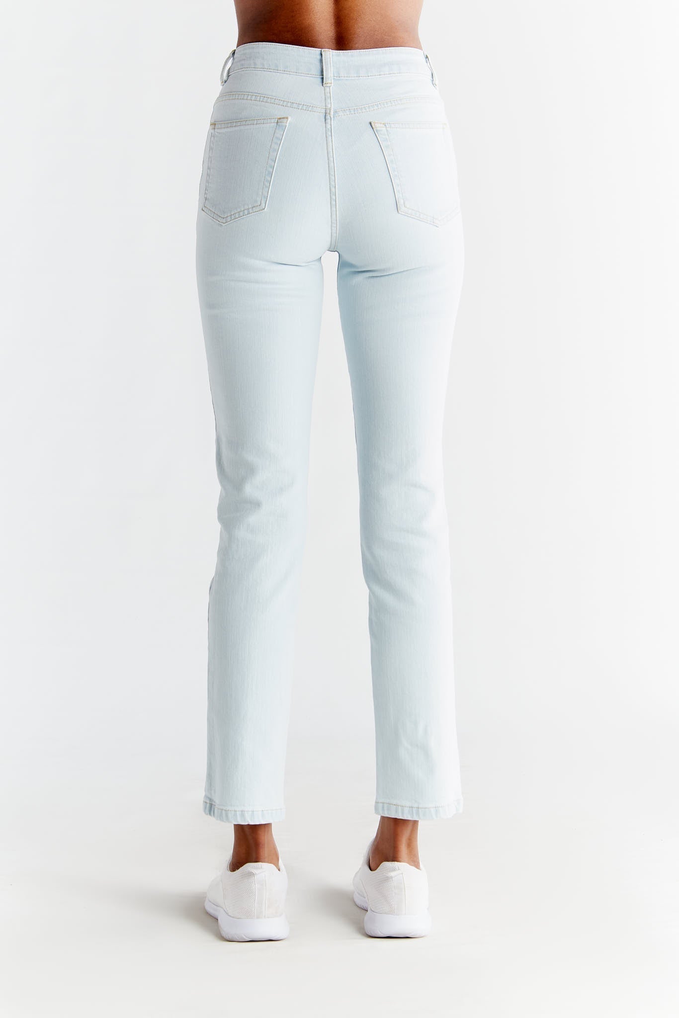 WQ1009-347 | Damen Straight Fit - Ice Blue