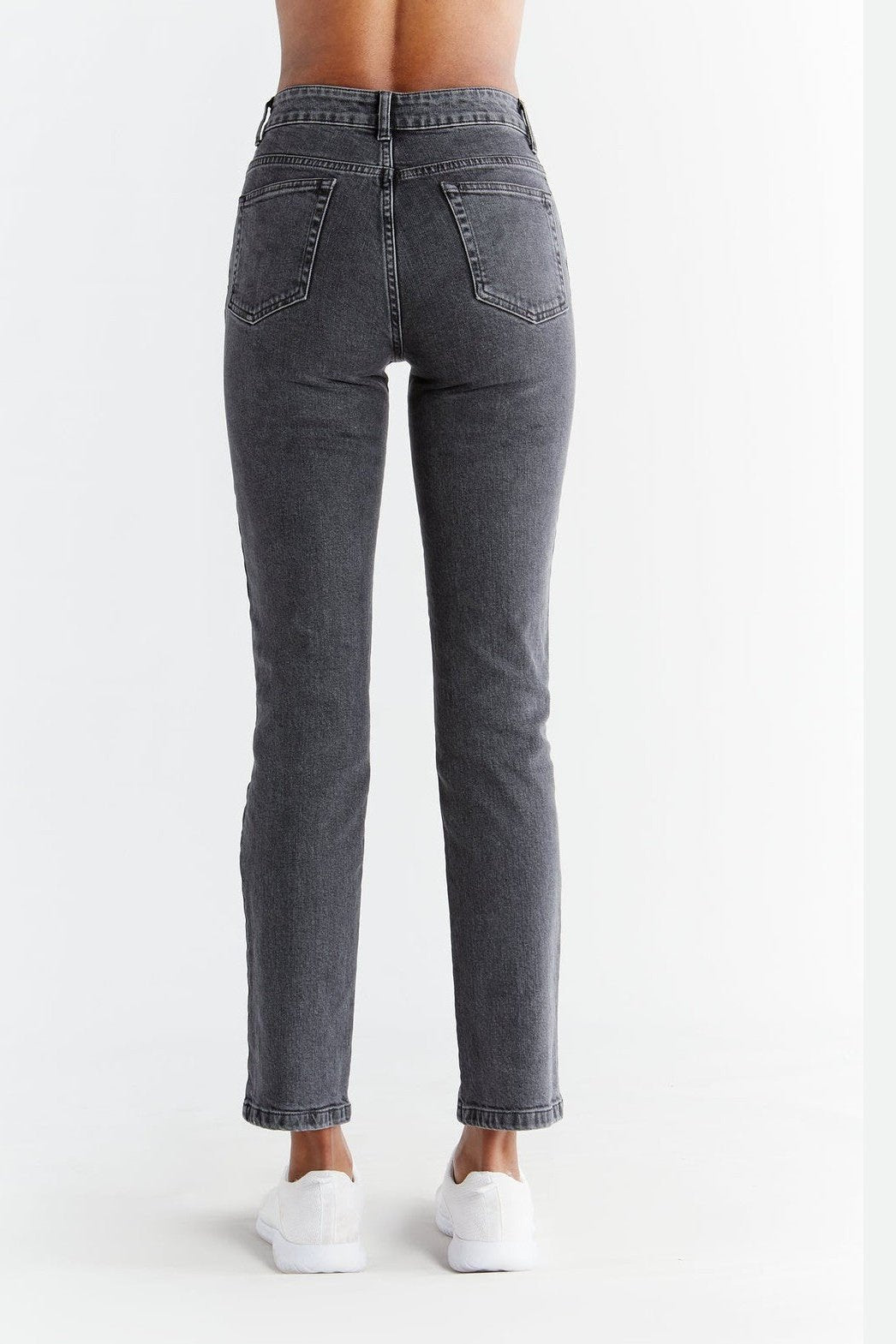 WQ1010-145 | Damen Straight Fit - Carbon Gray