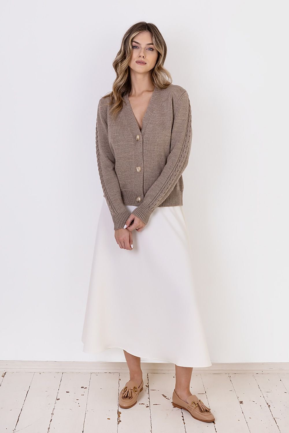 Cardigan model 187262 MKM