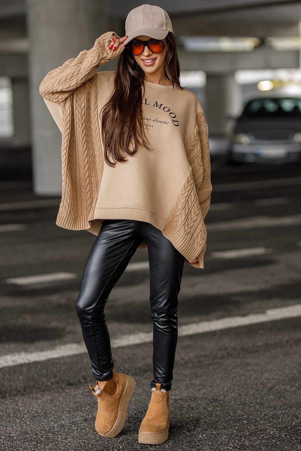 Sweatshirt model 188623 Miss City Official