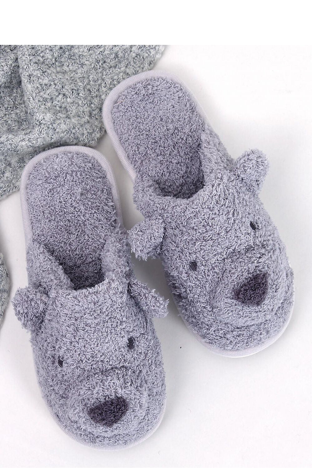  Slippers model 189972 Inello 