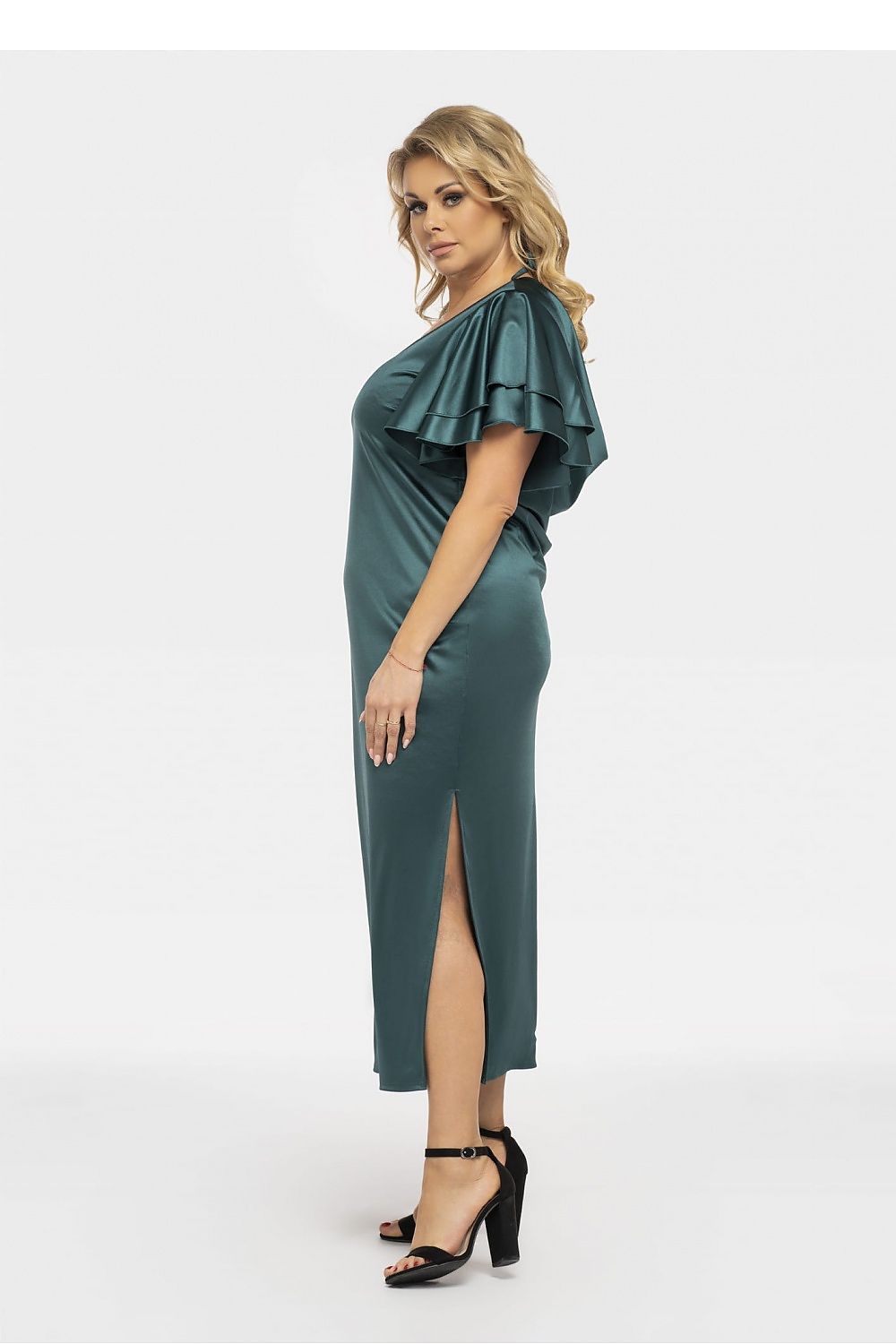 Plus size dress model 190949 Karko