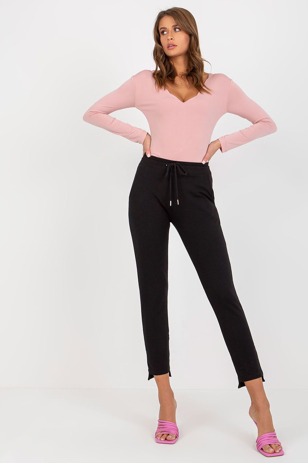 Tracksuit trousers model 191230 Relevance