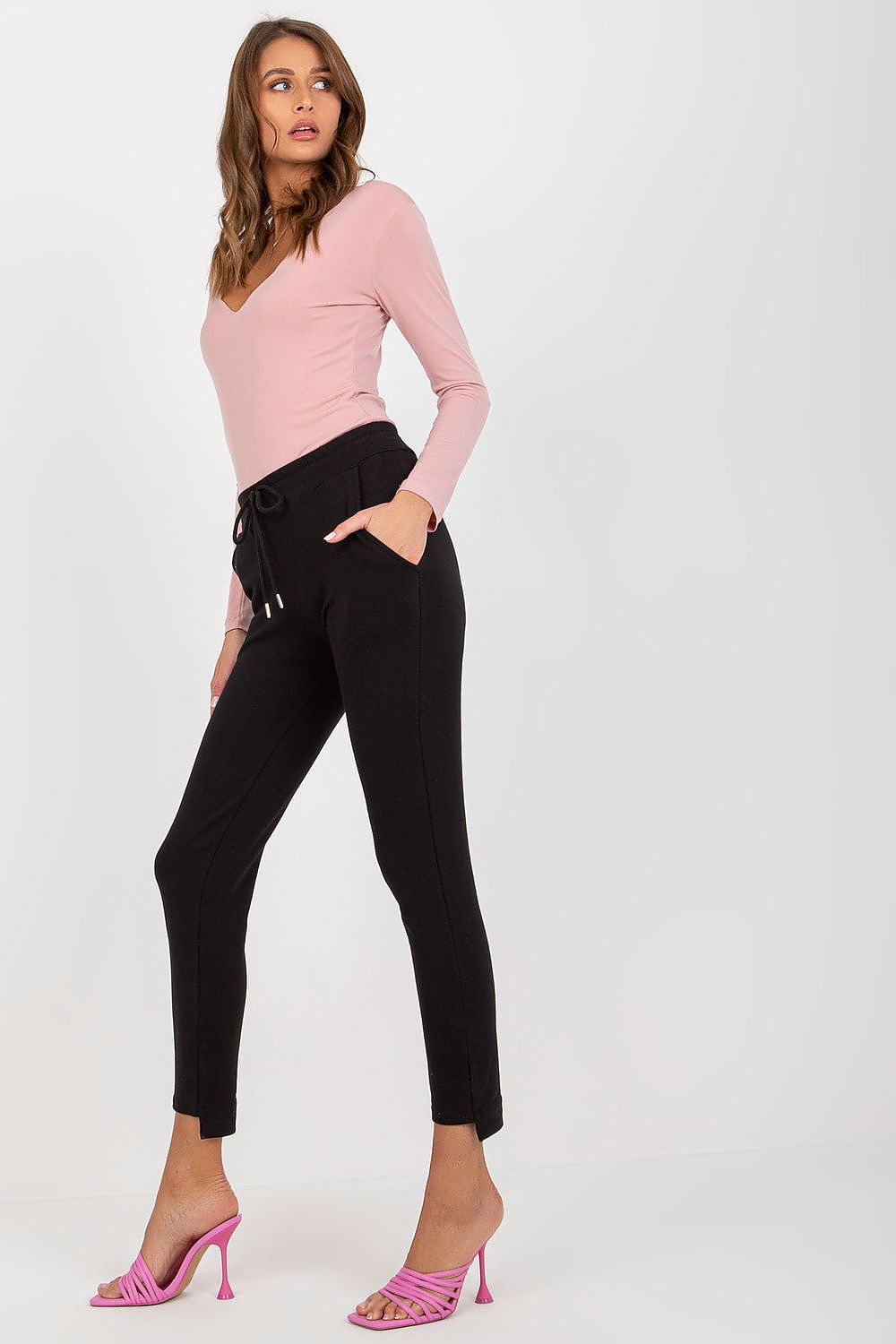 Tracksuit trousers model 191230 Relevance