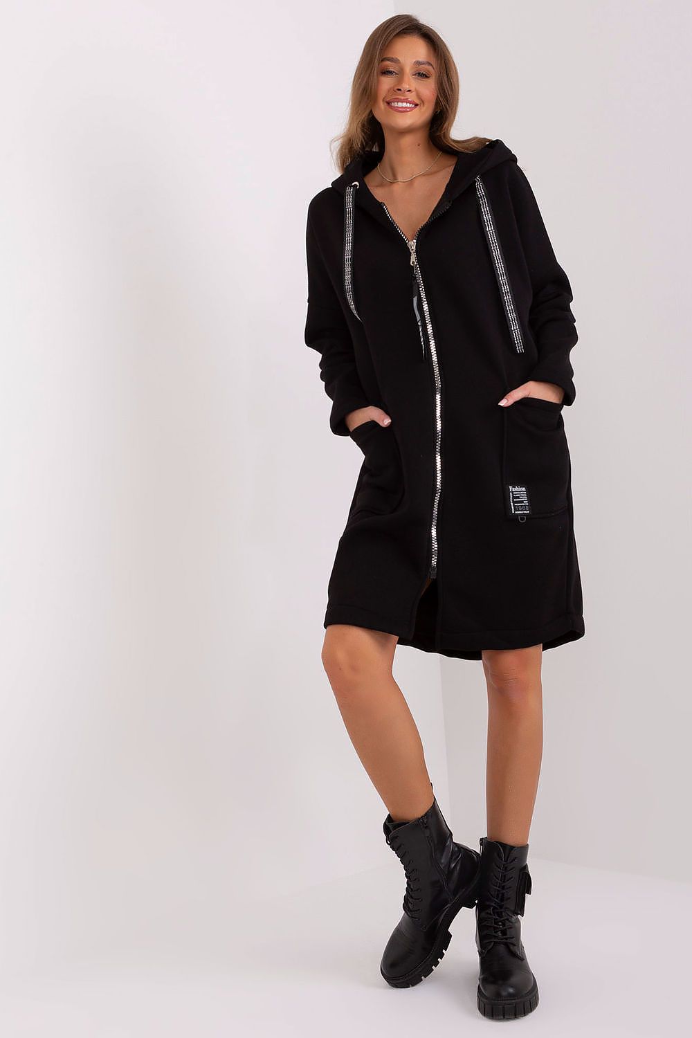 Sweatshirt model 191746 Relevance