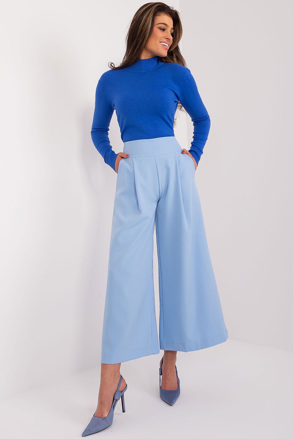 Women trousers model 192503 Italy Moda