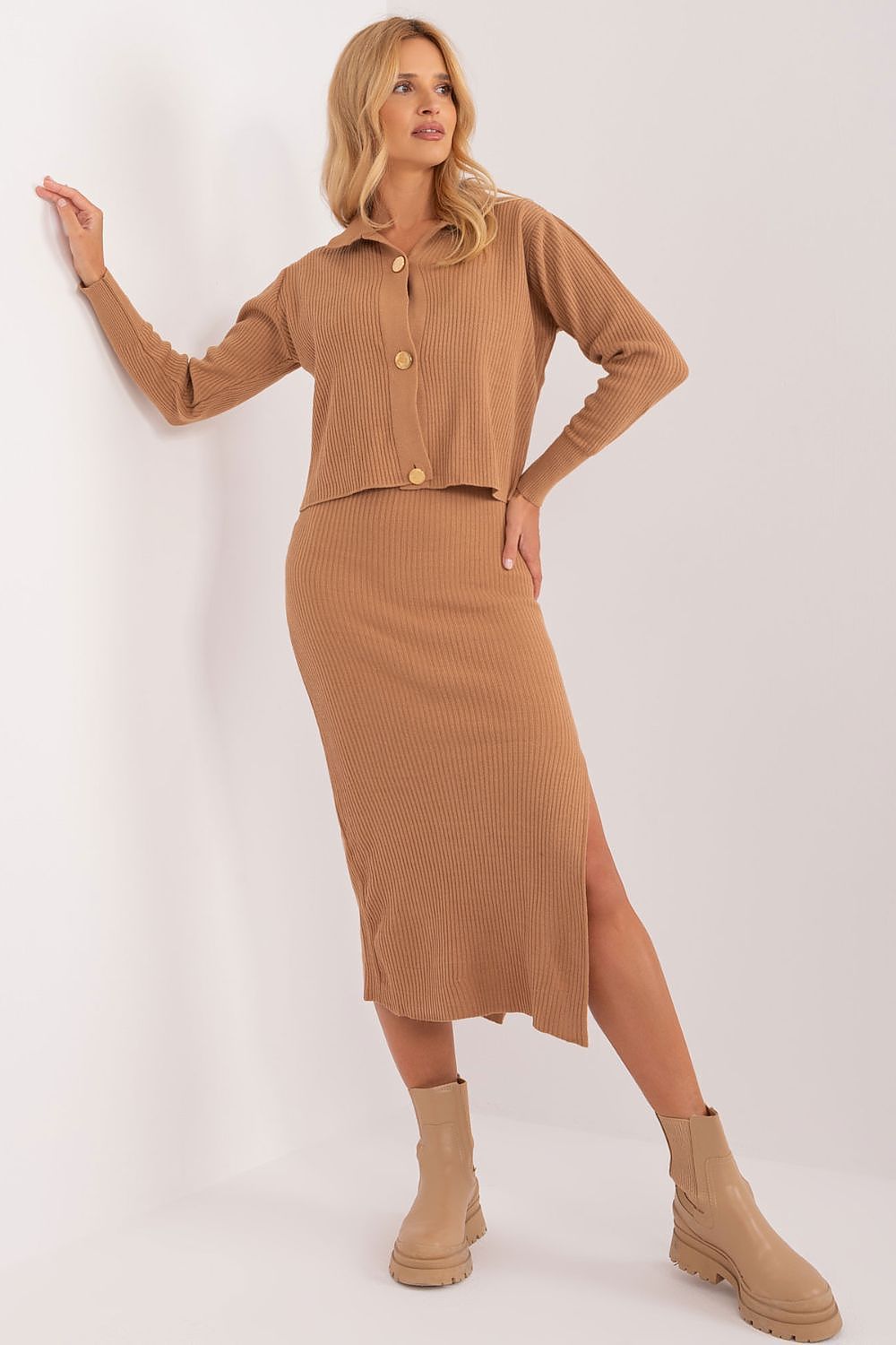 Set model 192685 Badu