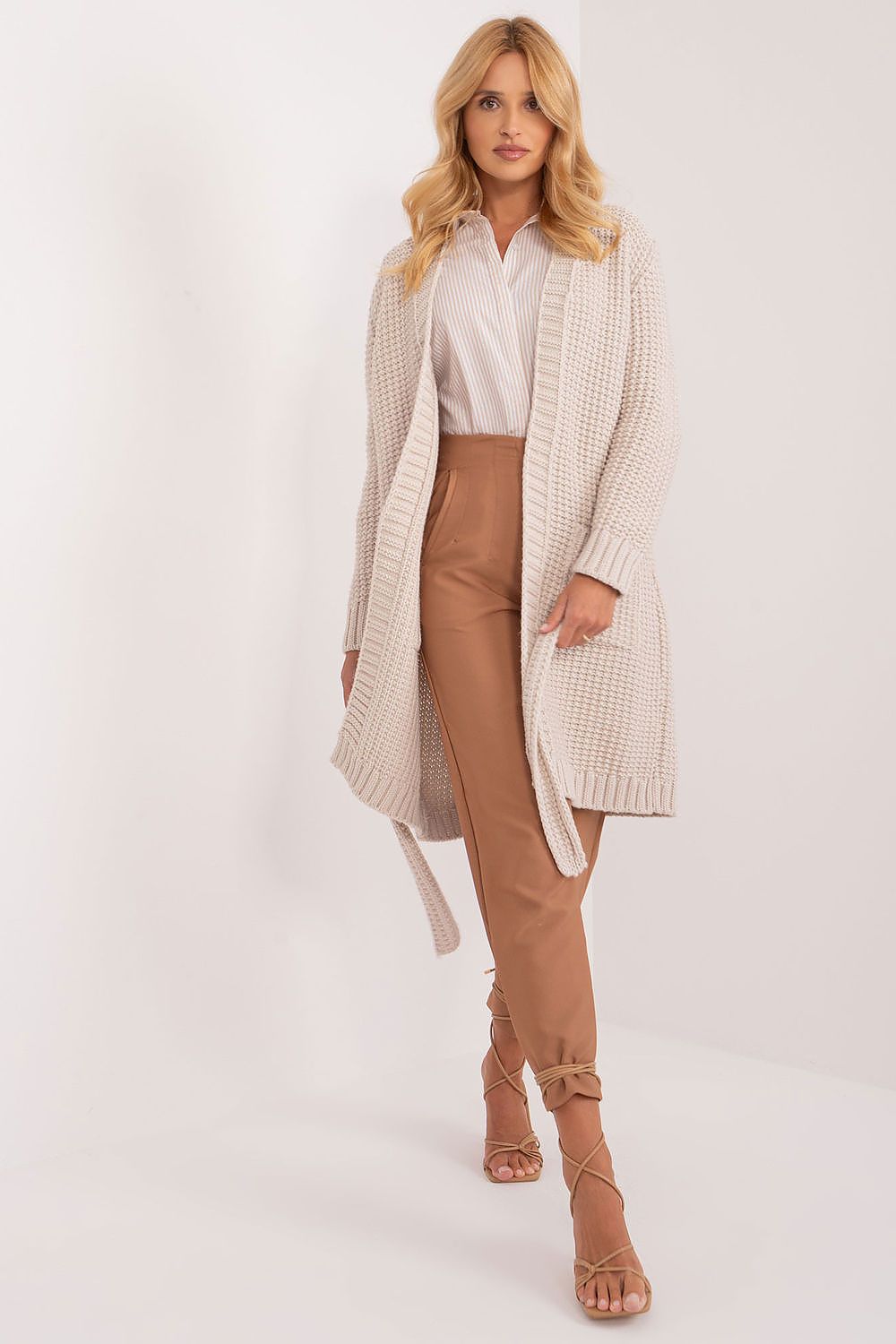  Cardigan model 192714 Badu 