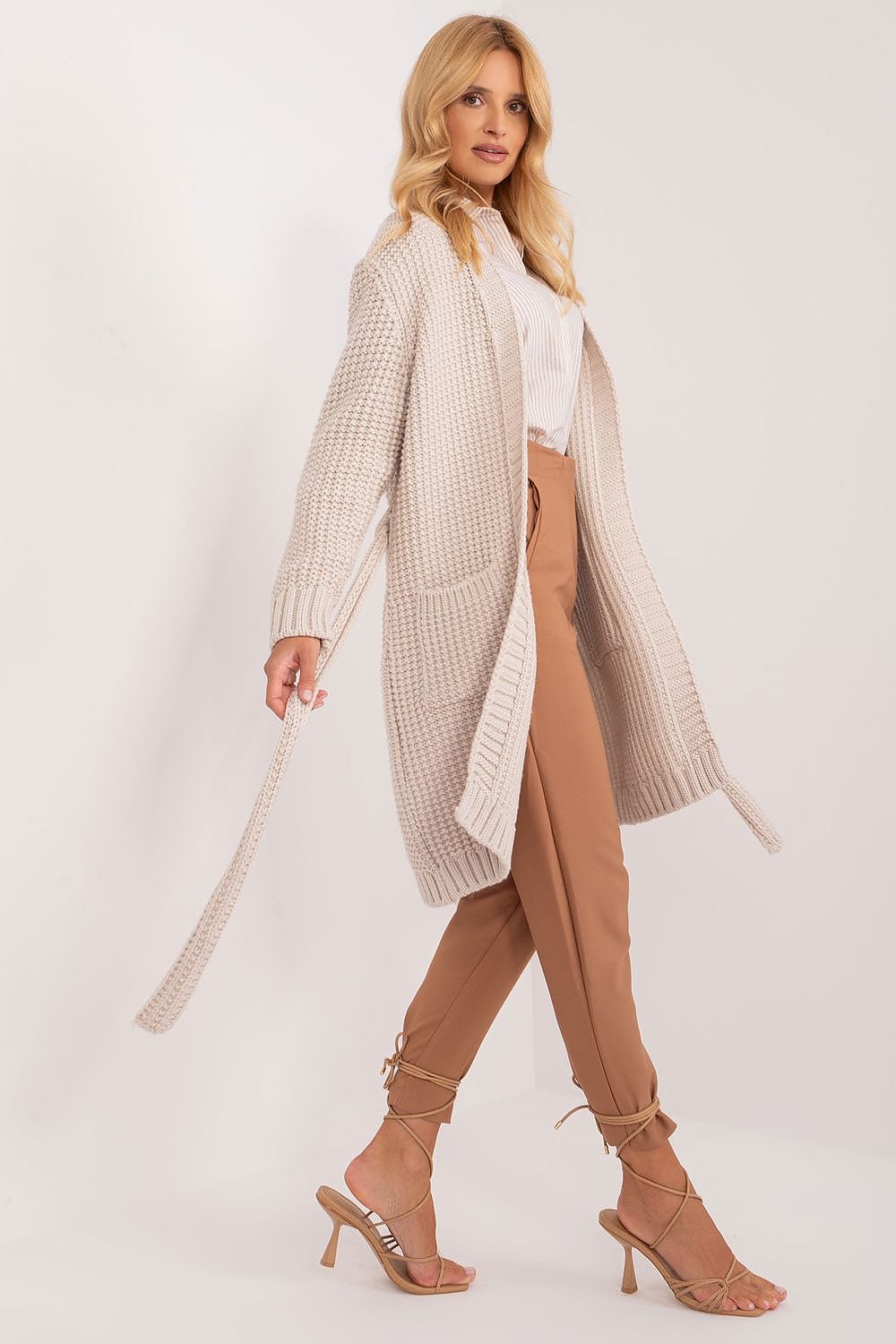  Cardigan model 192714 Badu 