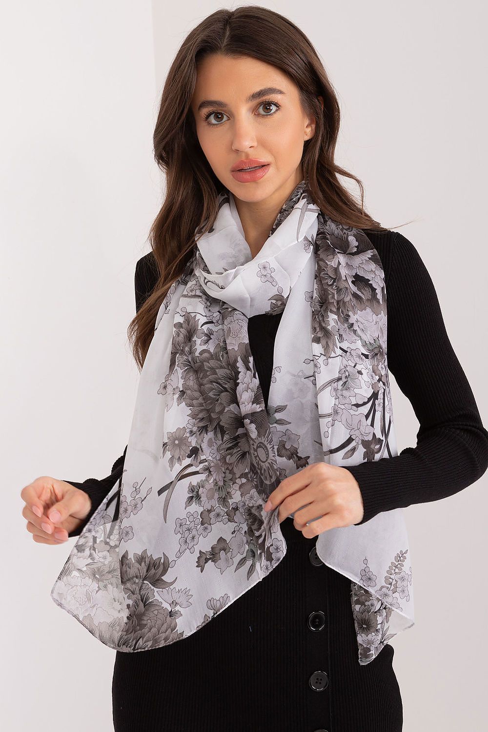 Neckerchief model 193166 AT