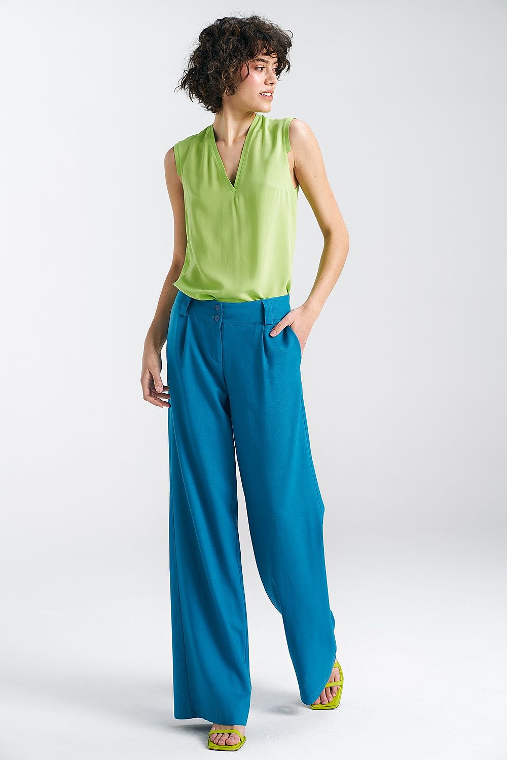 Trousers model 193803 Nife