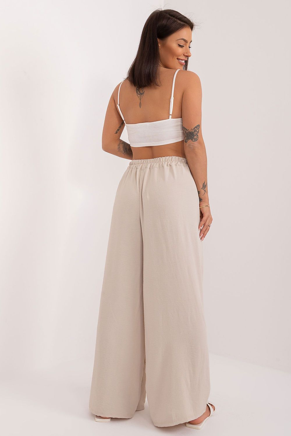 Women trousers model 194718 Italy Moda