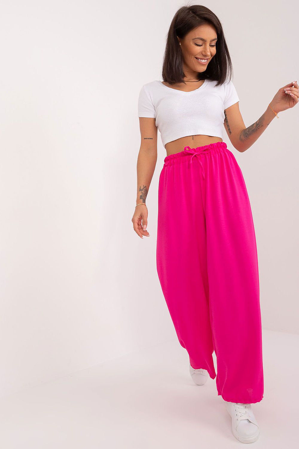 Women trousers model 194722 Italy Moda