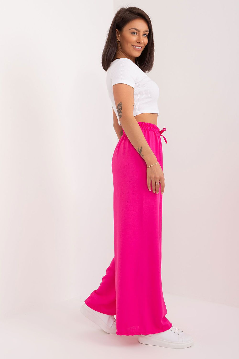 Women trousers model 194722 Italy Moda