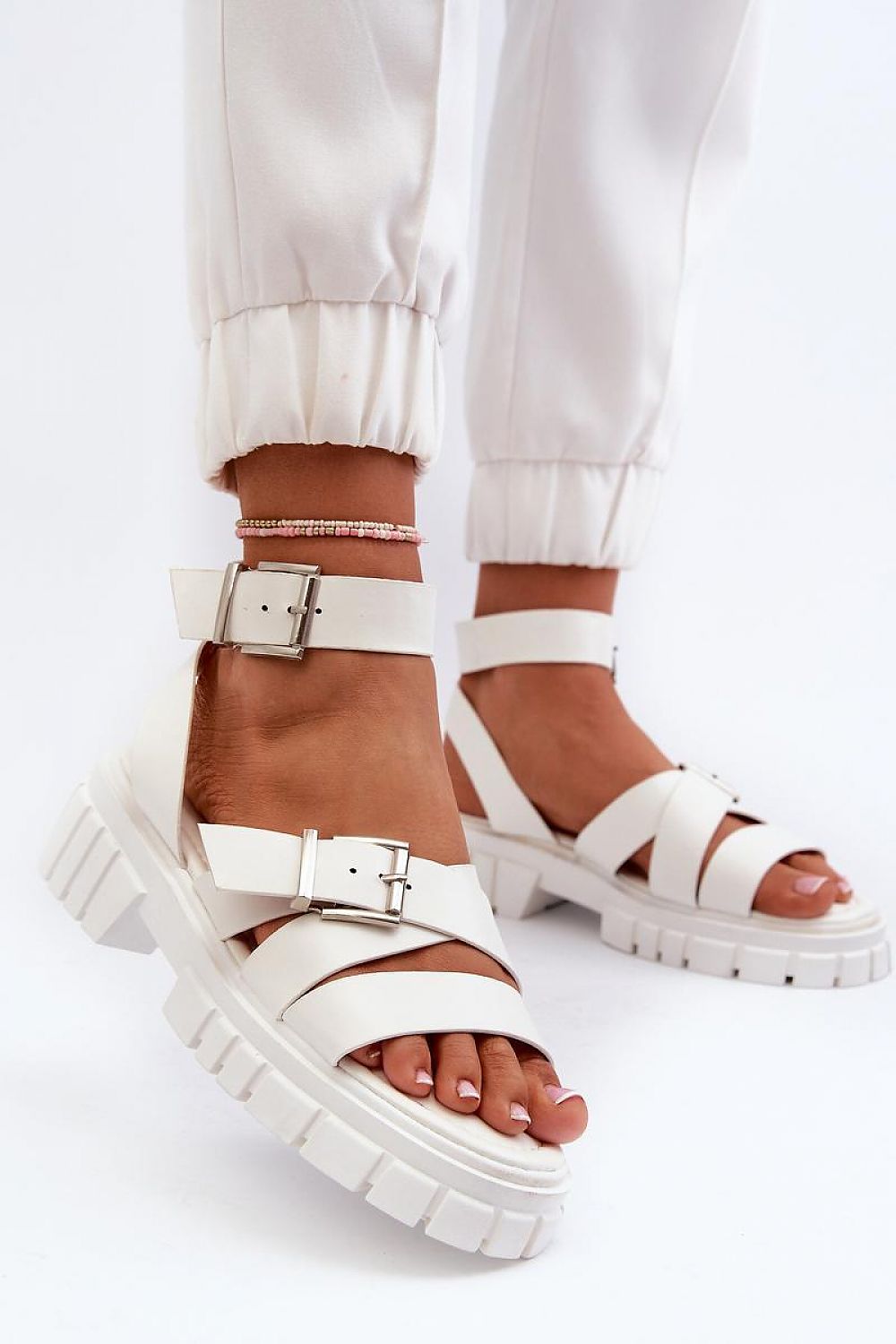  Sandals model 195729 Step in style 
