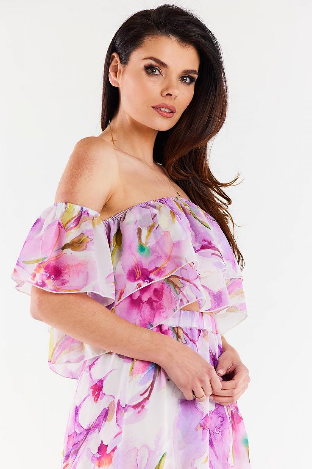 Blouse model 196623 awama