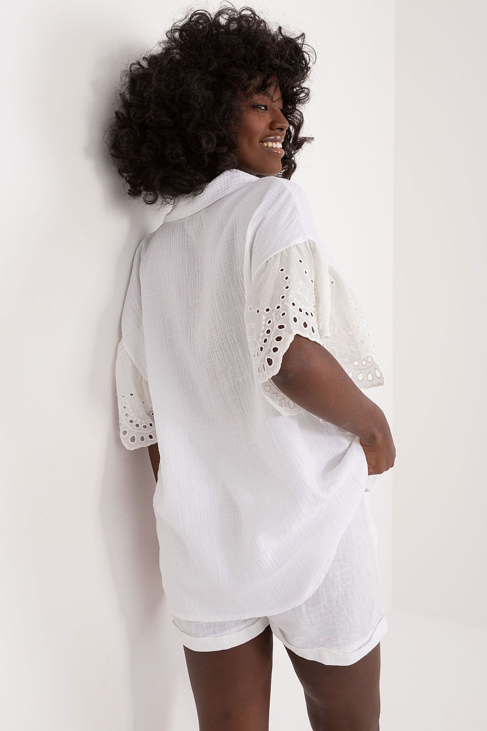 Blouse model 197521 Italy Moda