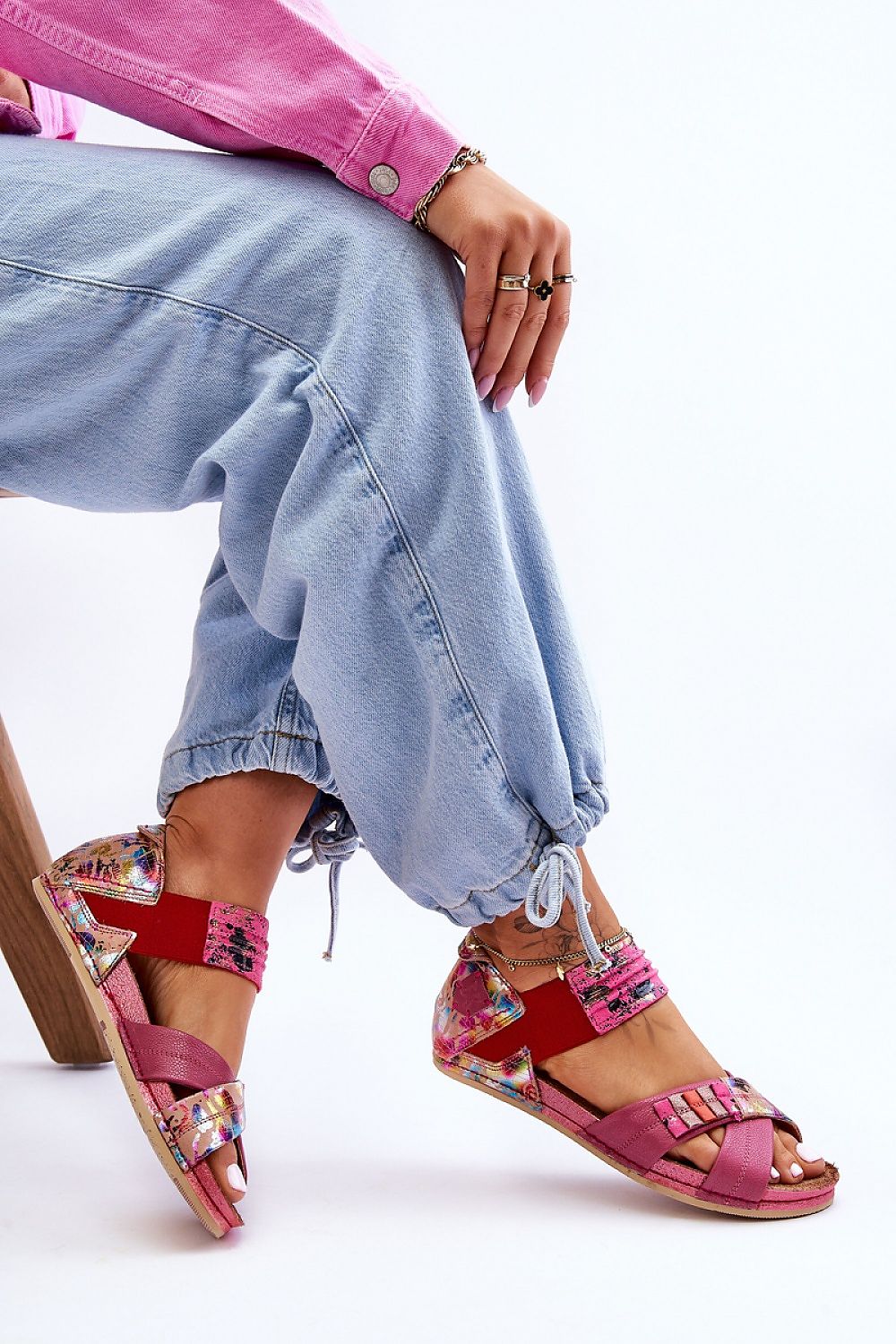 Sandals model 198784 Step in style