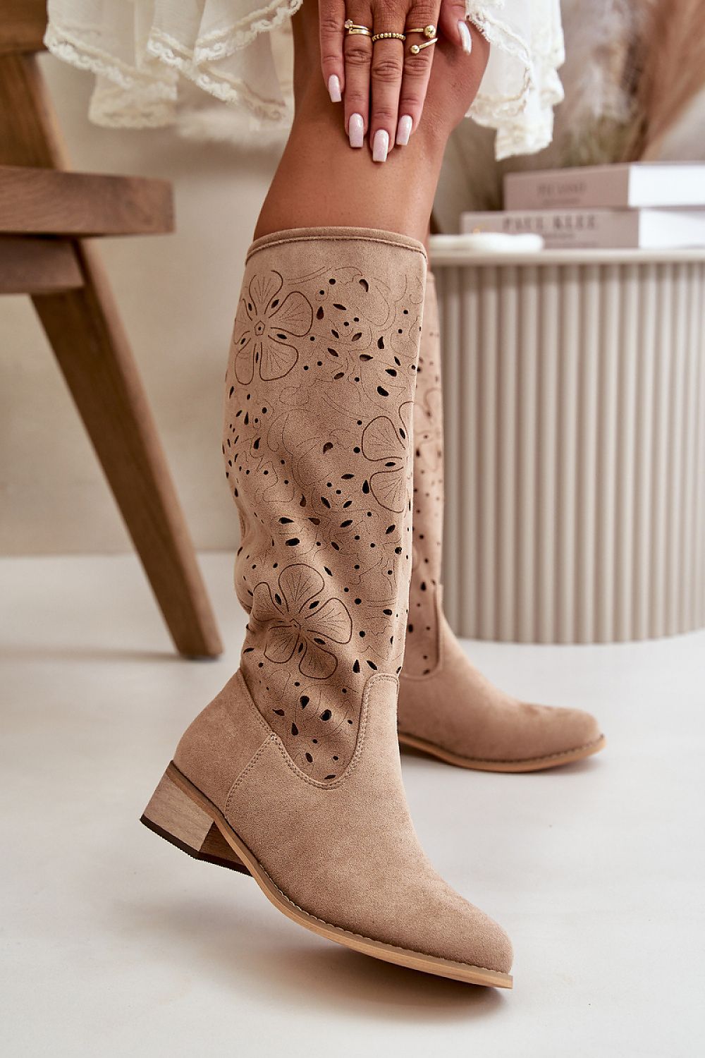  Open-work Boots model 199133 Step in style 