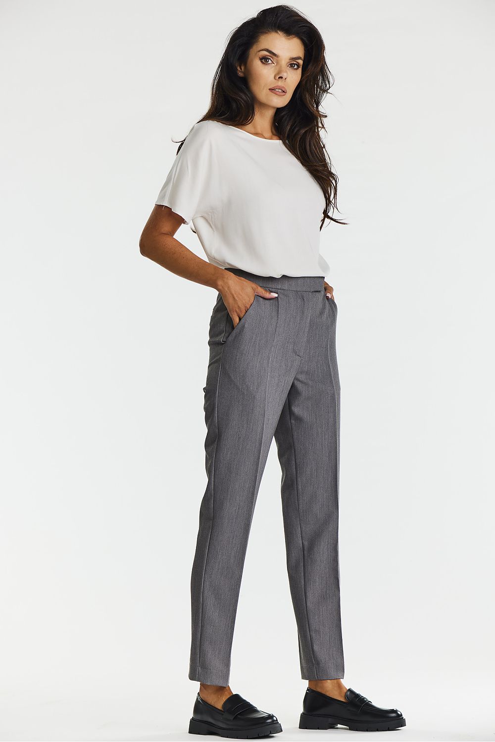 Women trousers model 200569 awama