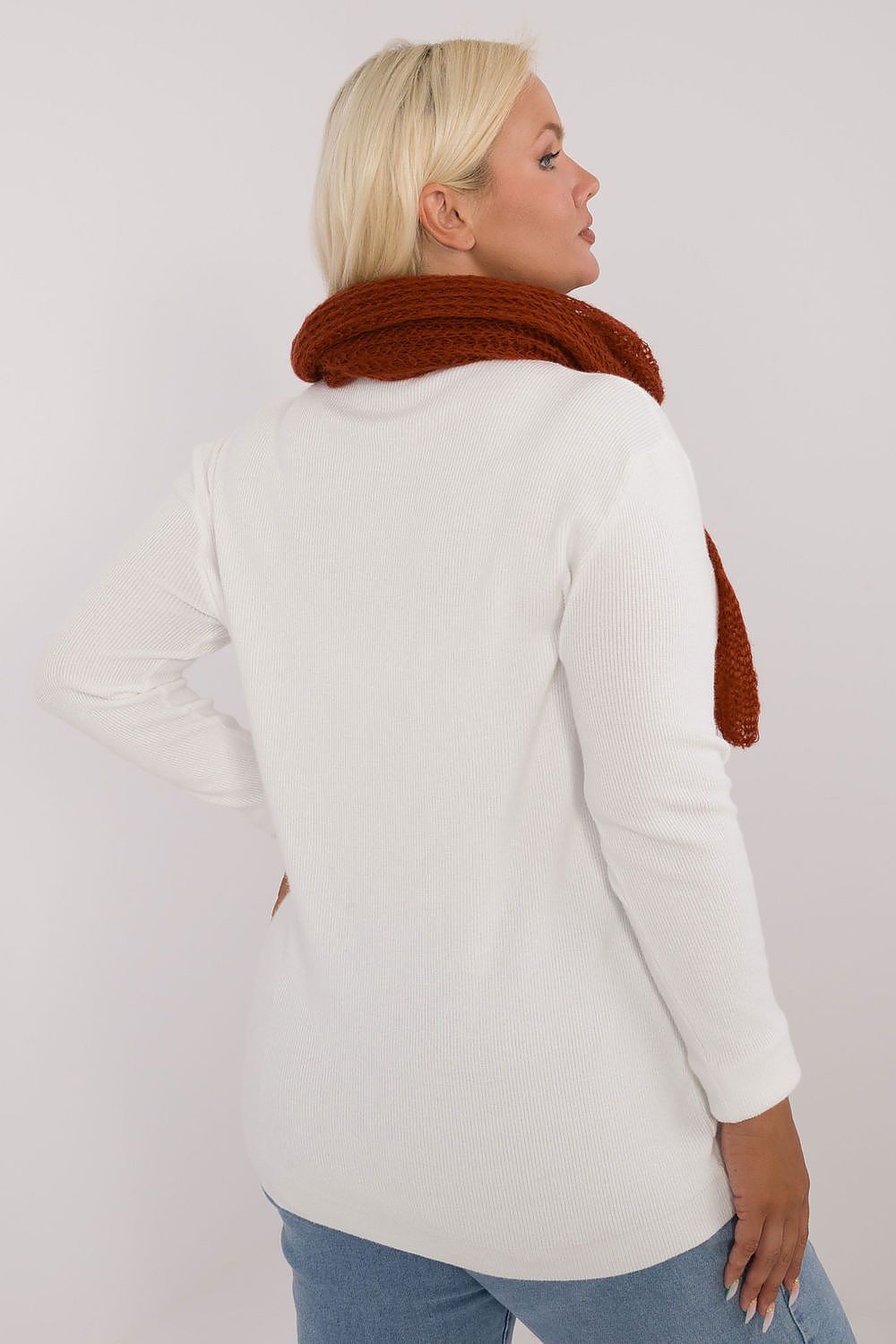 Shawl model 200974 AT