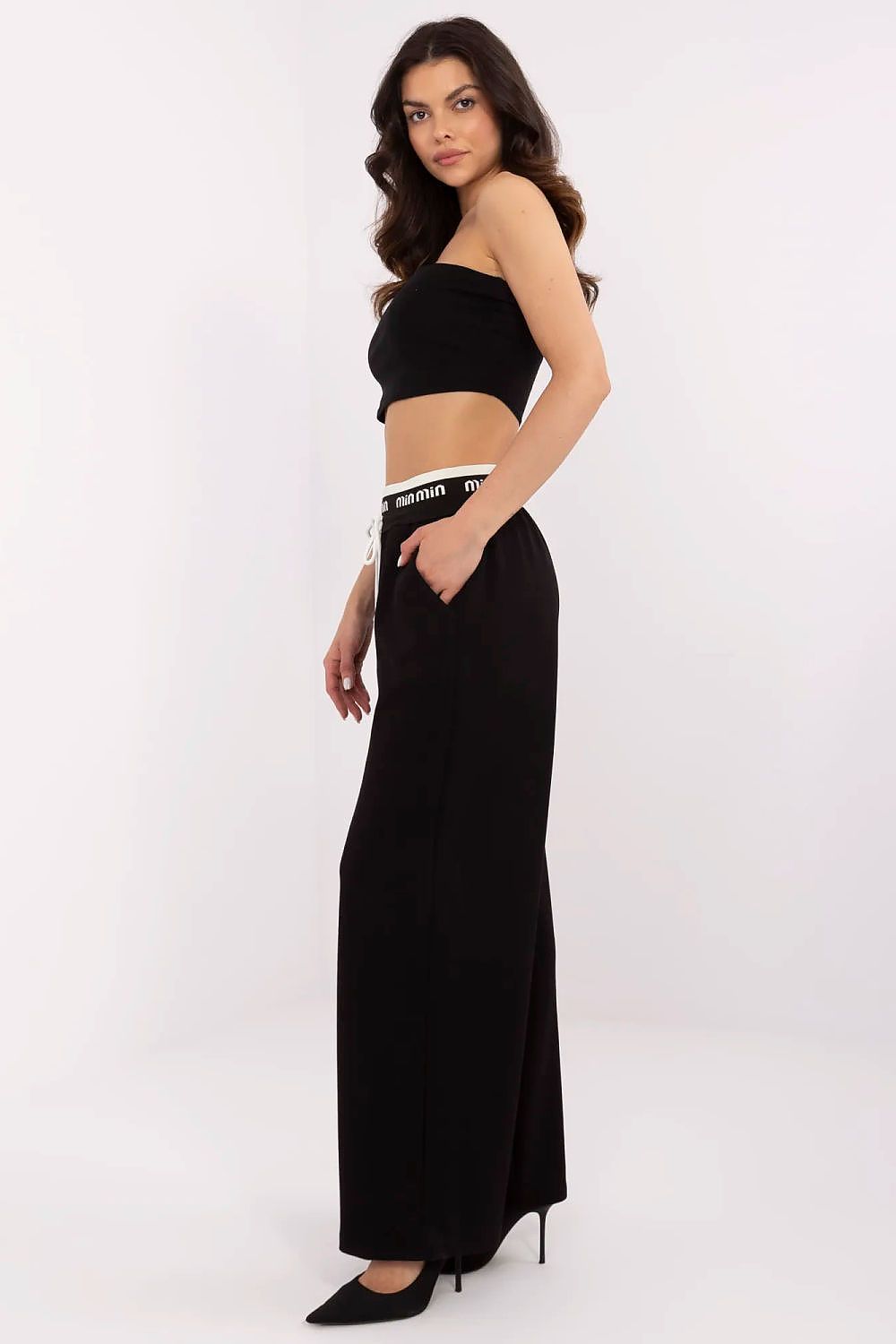  Tracksuit trousers model 210887 Italy Moda 
