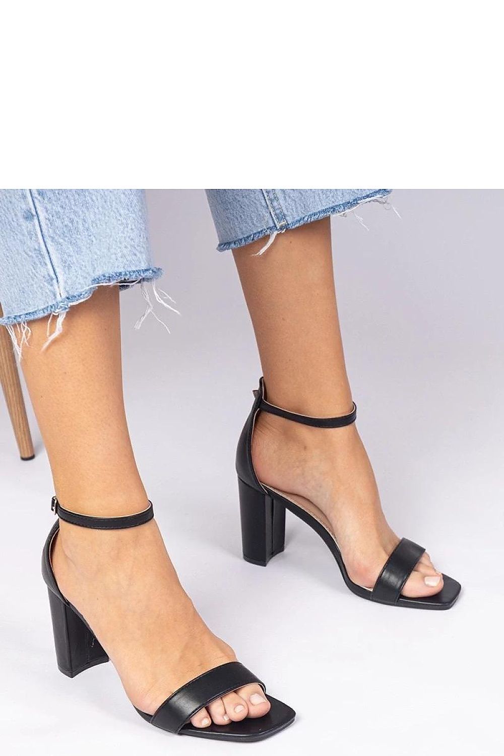  Heel sandals model 211046 PRIMO 