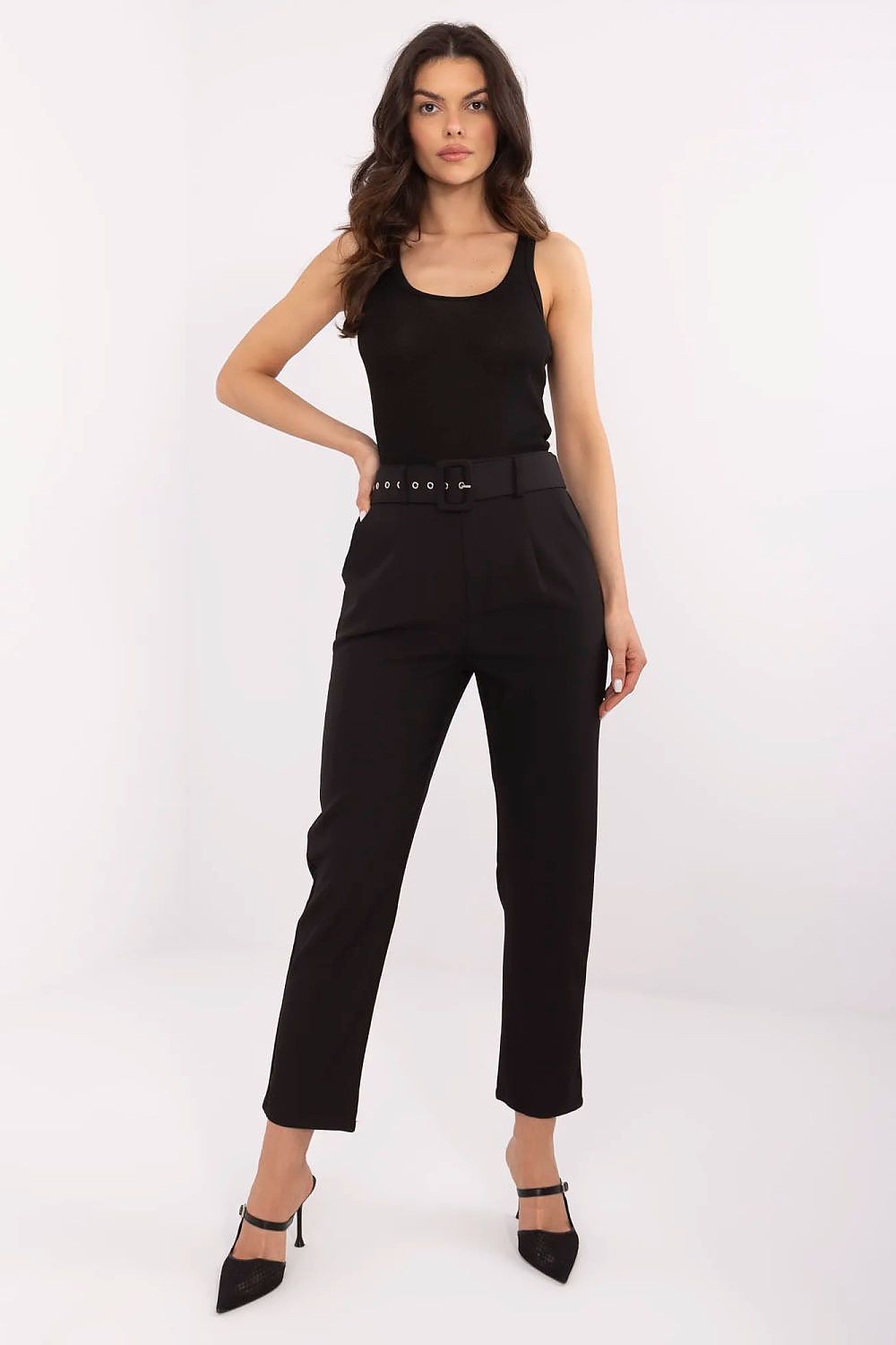  Women trousers model 211174 NM 