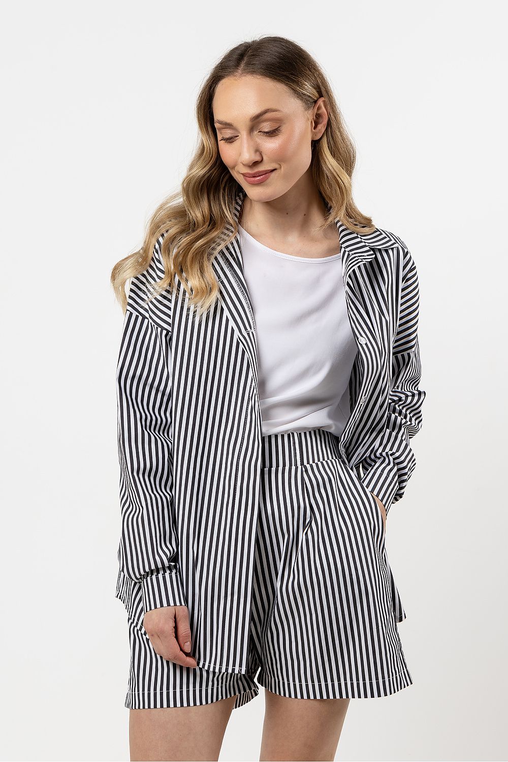  Long sleeve shirt model 212200 awama 