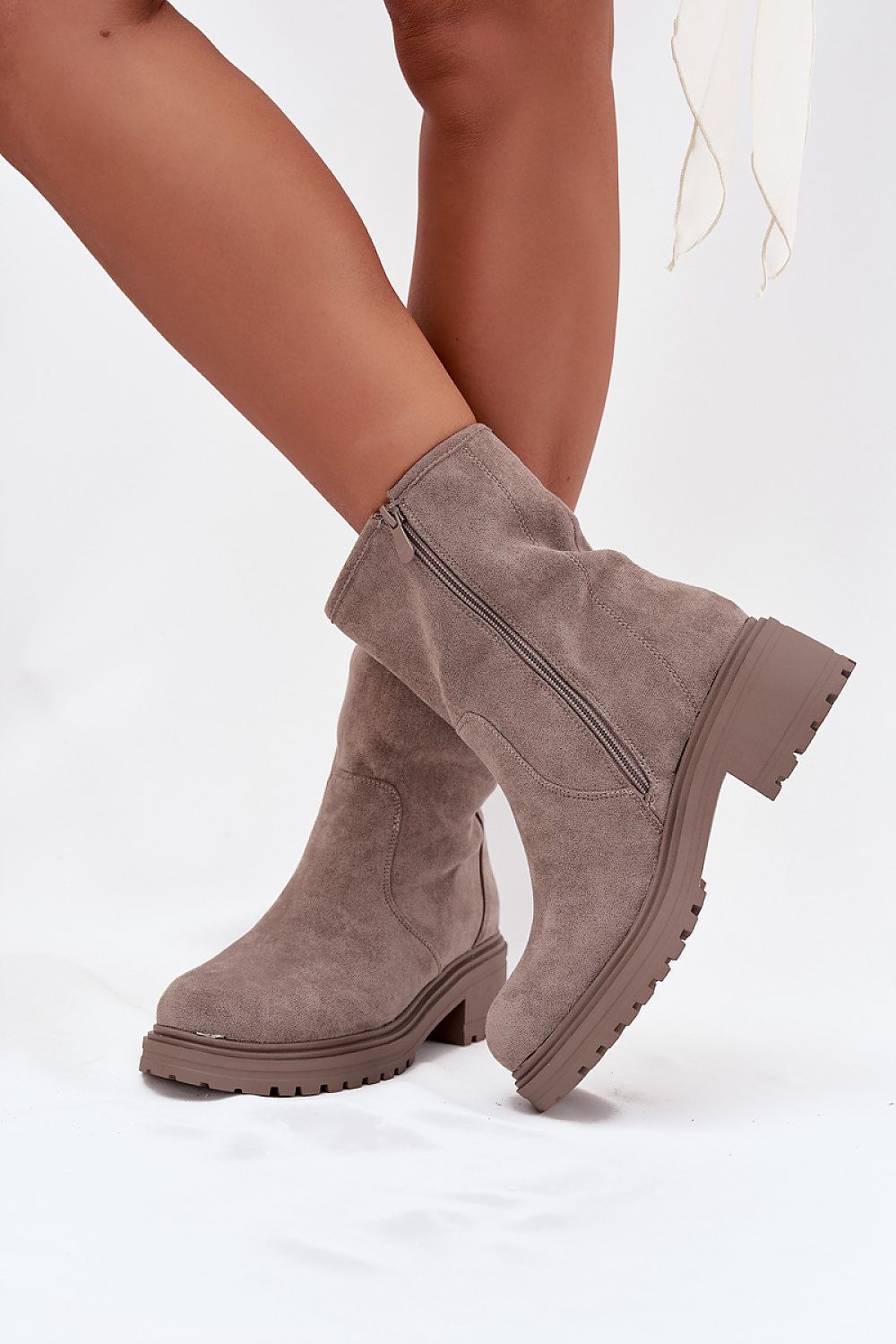  Boots model 216953 Step in style 