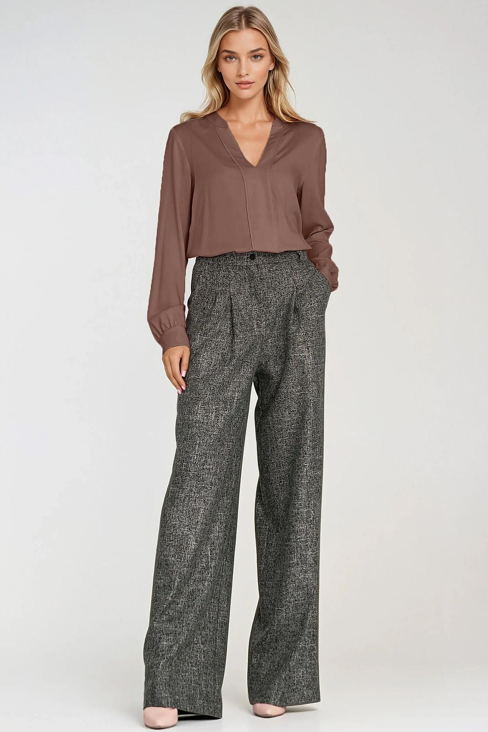  Blouse model 217581 Nife 